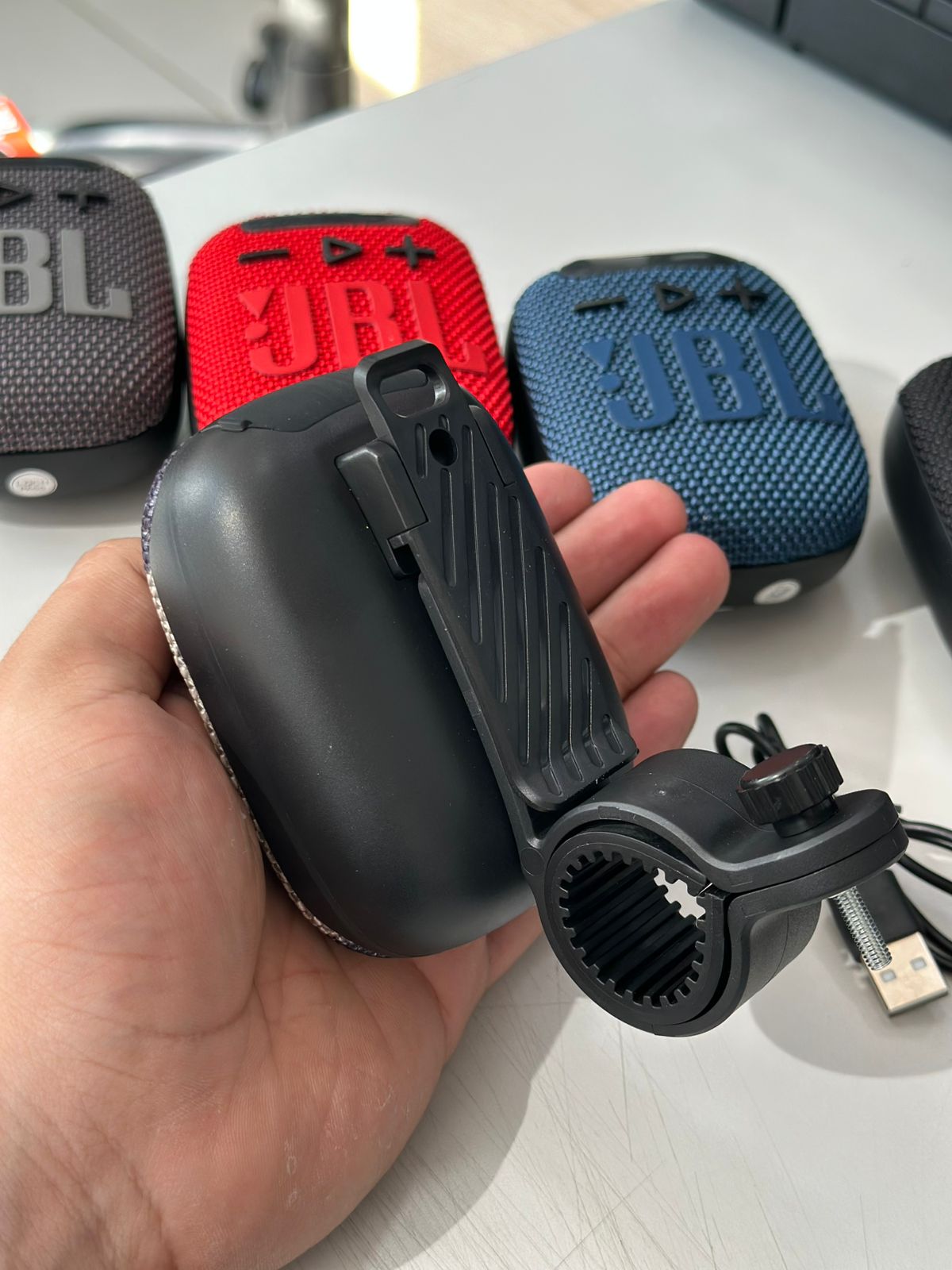 JBL Wind 3s Portatil - Con Pantalla