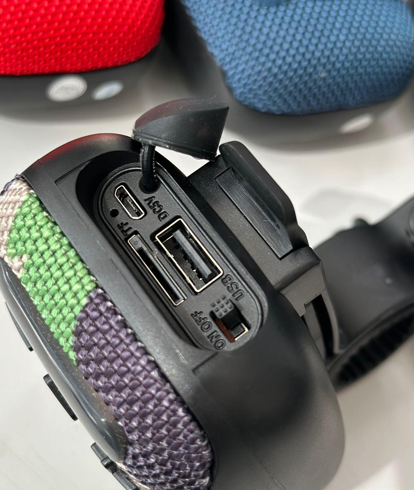 JBL Wind 3s Portatil - Con Pantalla