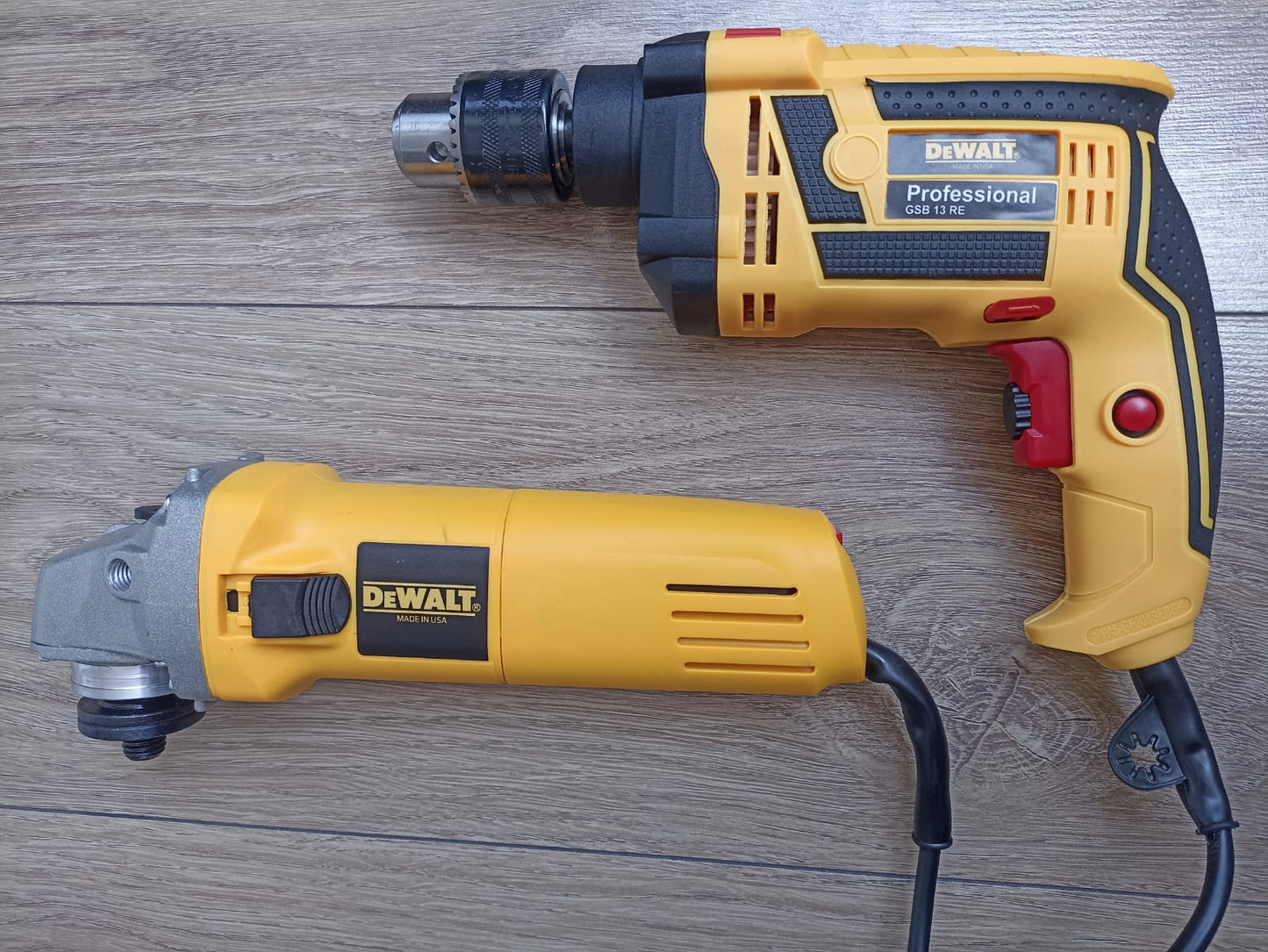COMBO DEWALT: Taladro Percutor, Atornillador/Destornillador + Pulidora Profesional